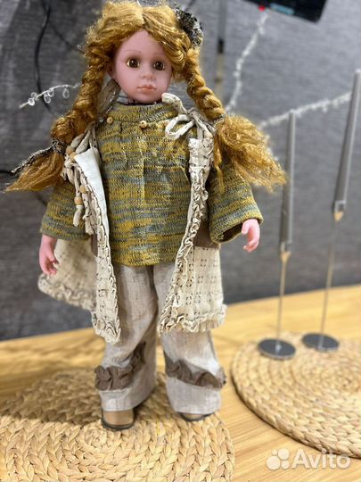 Винтажная кукла