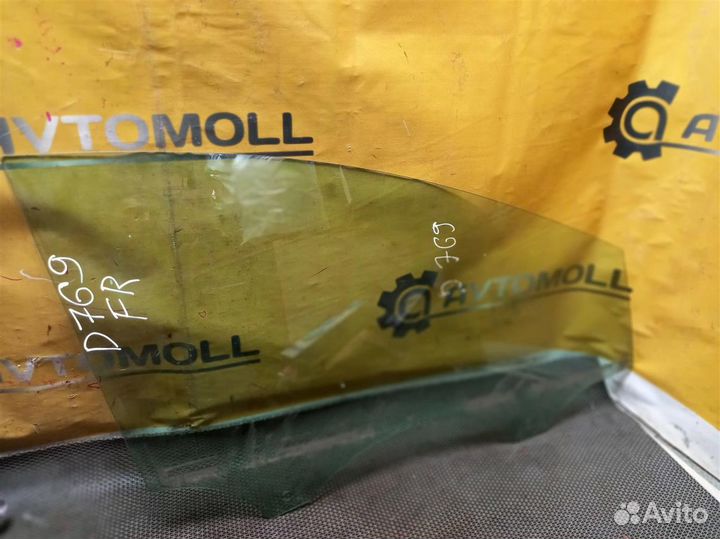 Стекло двери переднее правое ford focus 3 CB8