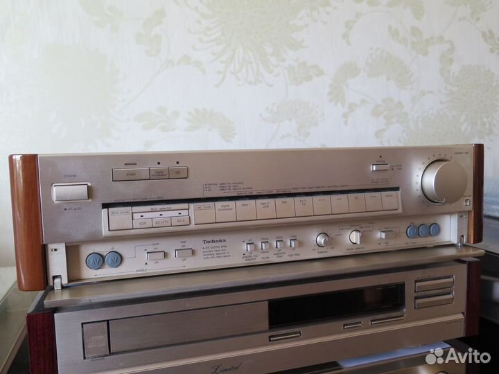 Предварительный усилитель Technics SU-C5000