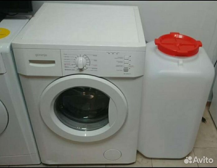 Стиральная машина с баком для воды