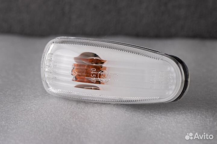 Повторитель на крыло LADA 118 2170 2190 Освар Бел