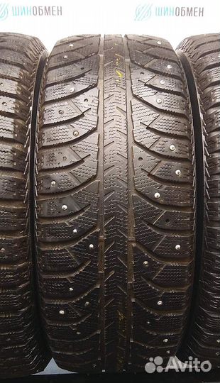 Bridgestone Ice Cruiser 7000 215/60 R16 95