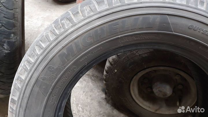 Michelin Latitude Cross 235/65 R17