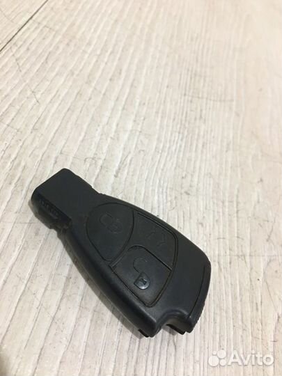 Ключ зажигания Mercedes Benz E280 W211 M272.943