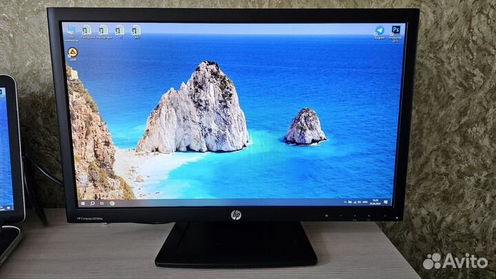 Монитор HP LA2306x
