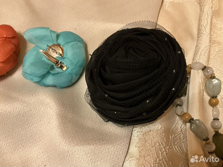 Брошь цвето ткань