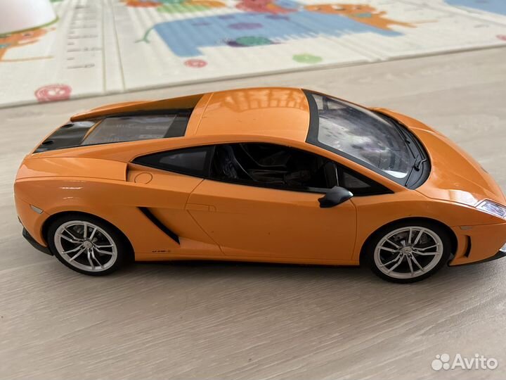 Игрушечные машинки