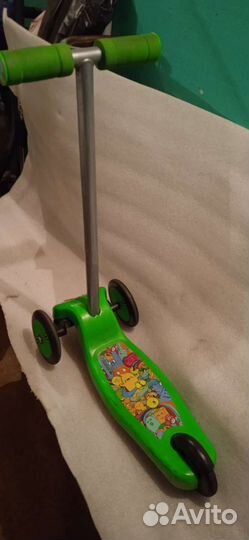Самокат детский трехколесный