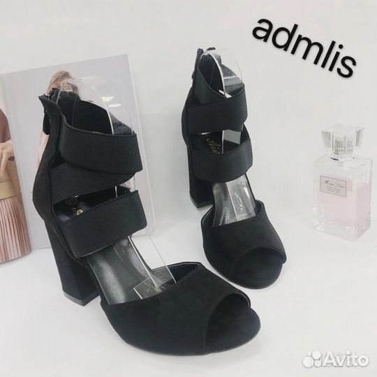 Босоножки 40 размер