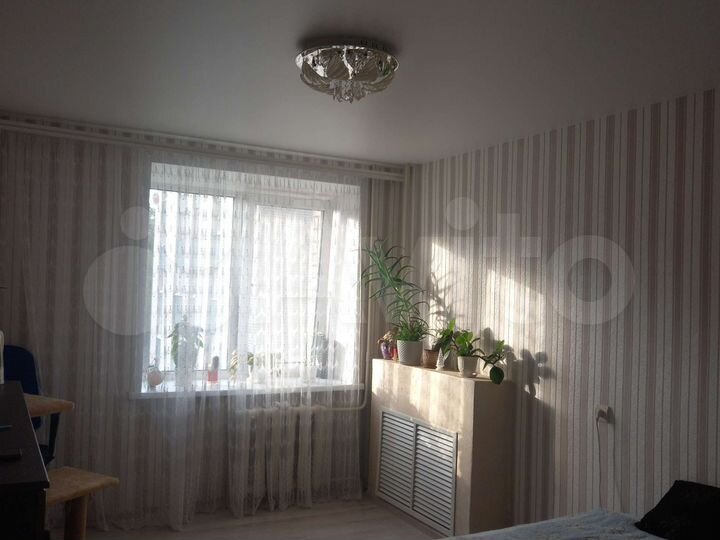2-к. квартира, 42 м², 4/9 эт.