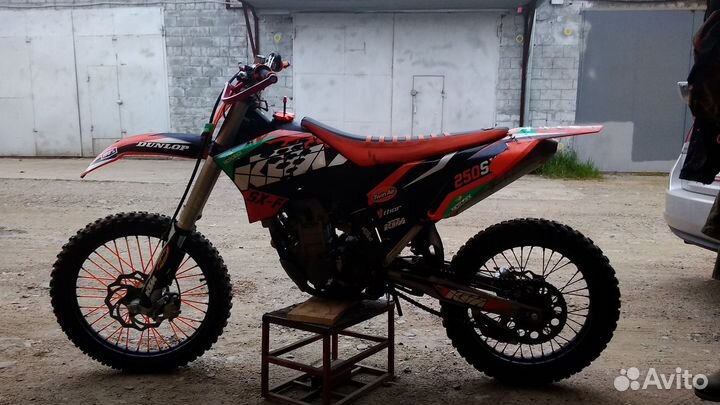 Продам KTM SX-250 F