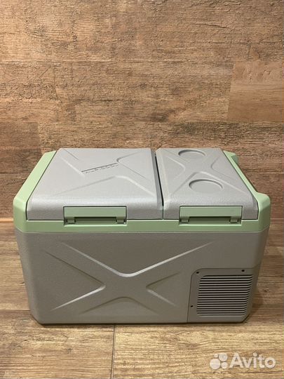Холодильник автомобильный двухкамерный