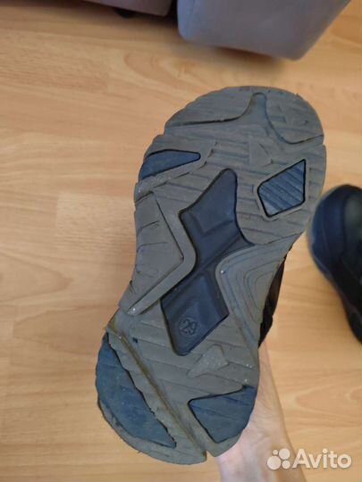 Ботинки зимние на мальчика 29 размер