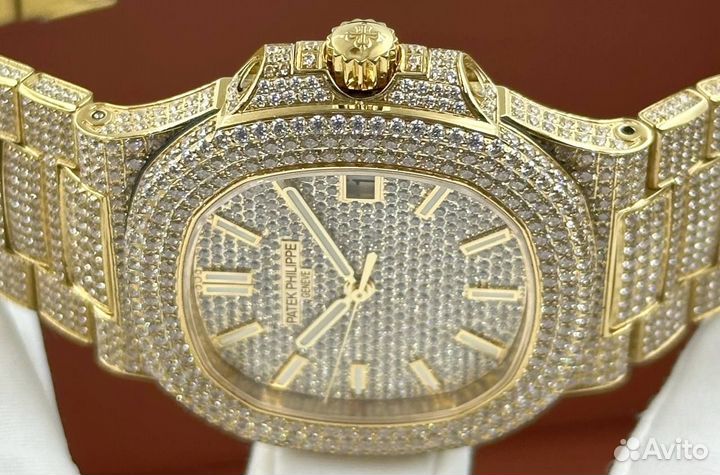 Часы класса супер Patek Philippe 7118/1451G