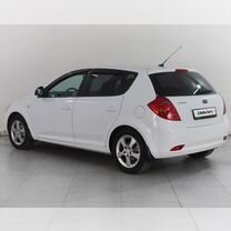 Kia Ceed 1.6 AT, 2009, 169 307 км, с пробегом, цена 1 049 000 руб.