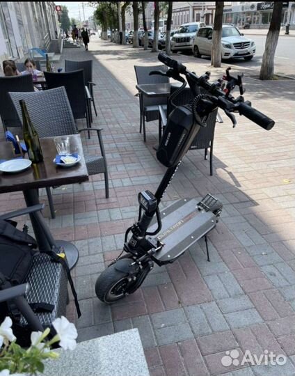 Самокат взрослый электрический бу