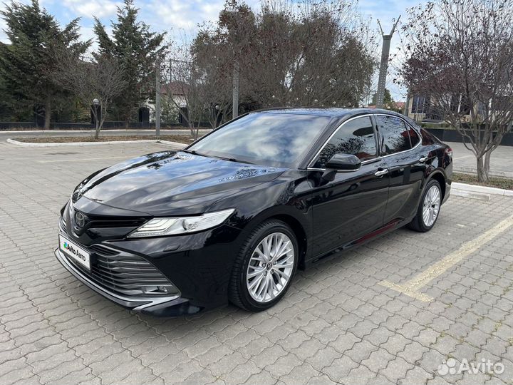 Toyota Camry 2.5 AT, 2019, 140 000 км