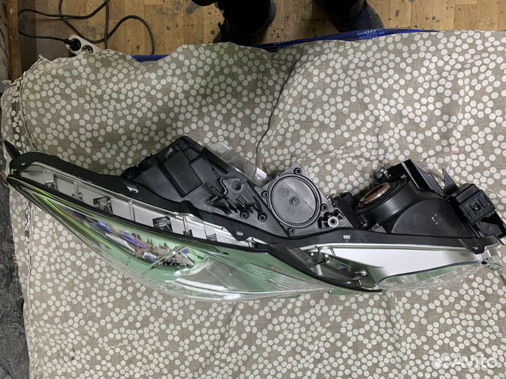 Фара lexus gs III правая