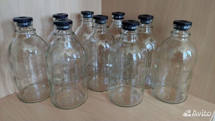 Бутылки аптечные с мерной шкалой