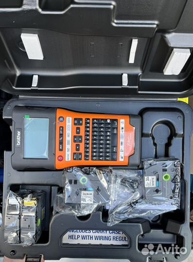 Принтер этикеток Brother PT-E550WSP с гарантией