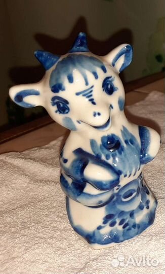 Гжель фигурка Коза авторская Козлик