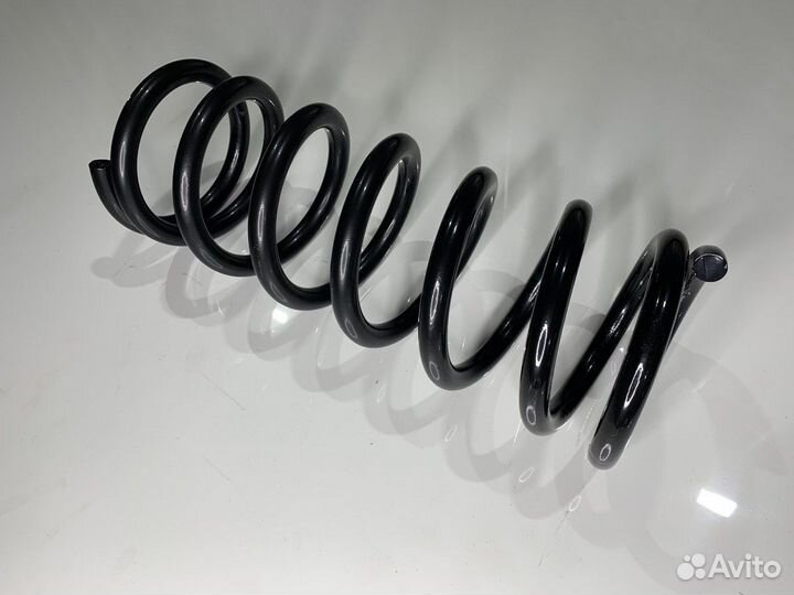 Пружины задние для Land Rover Discovery (LT, L318)