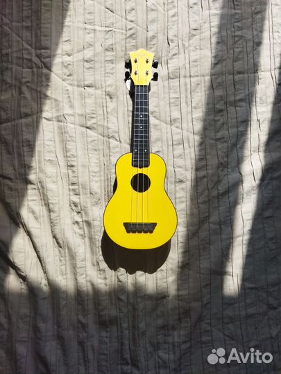 Укулеле flight TUS-35 YW