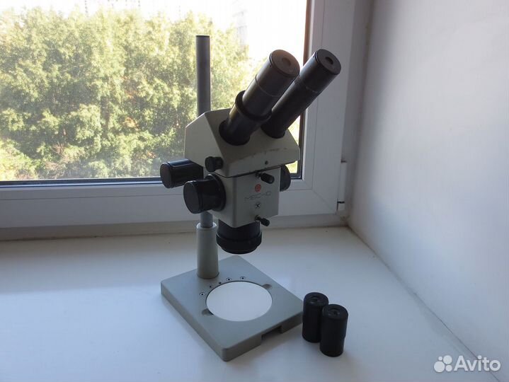 Советский стереоскопический микроскоп мбс-10