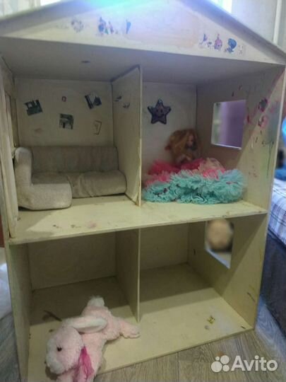 Домик для кукол. Стеллаж