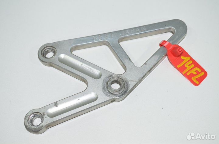 Крепление подножки водителя левое Kawasaki ZX-9R Z