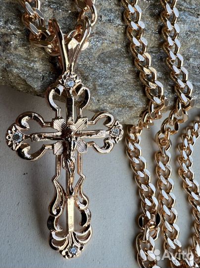 Крест с цепочкой