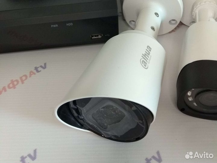 14 камер видеонаблюдения с микрофоном 4Мп Dahua