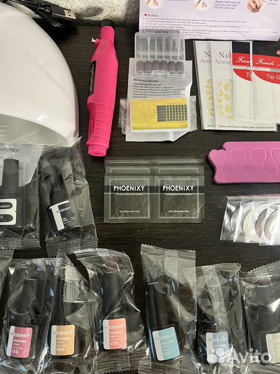 Маникюрный набор с лампой и аппаратом