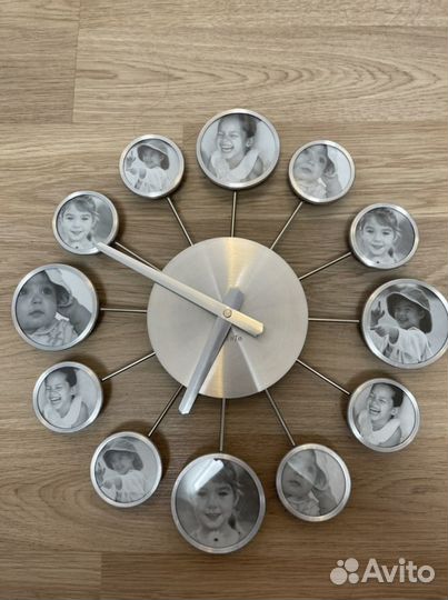 Часы настенные новые