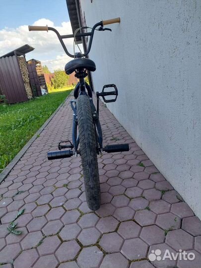Трюковой велосипед bmx