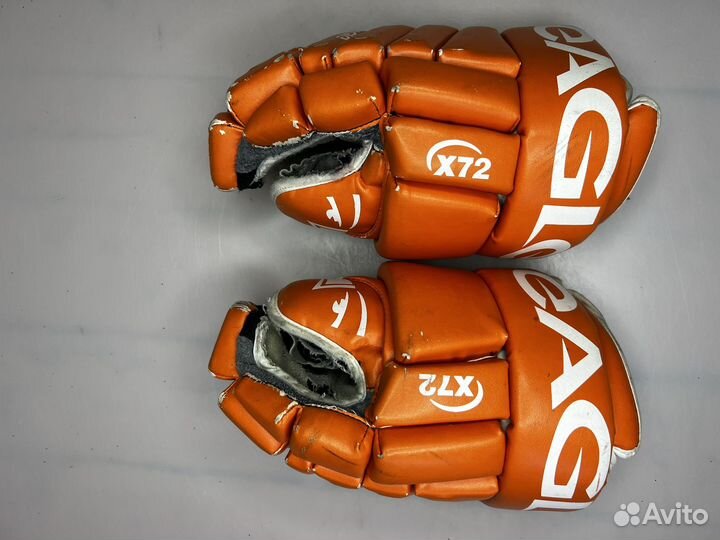 Хоккейная форма комлектом,выход на лед