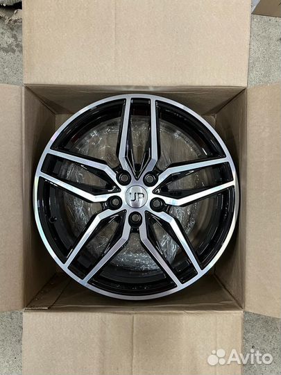 Диски R18 5x110 et45 67.1