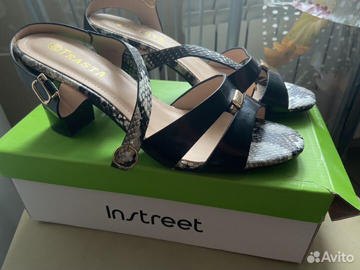 Босоножки женские 40 размер