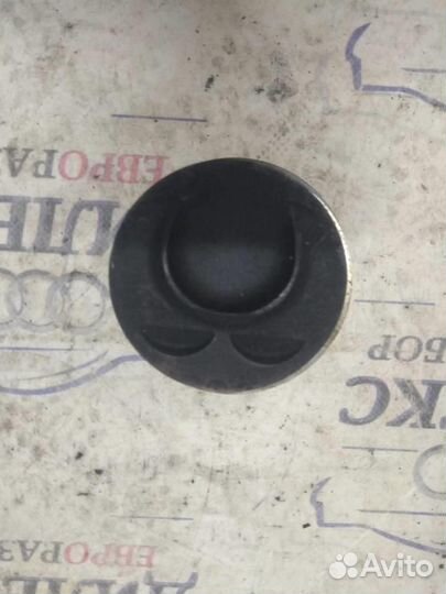 Поршень VW Touareg 2002-2010