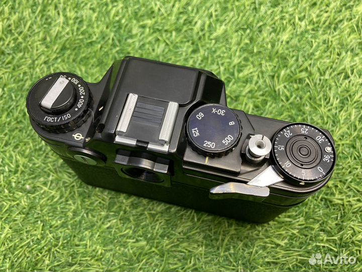 Zenit 12XP + Helios-44M-4