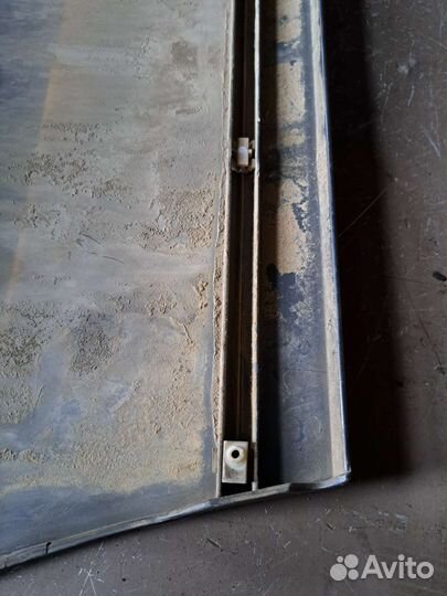 Молдинг двери задний левый Mercedes W140