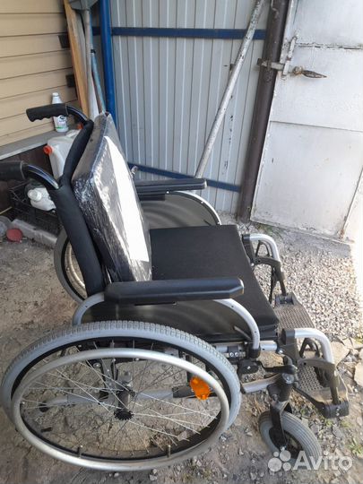 Коляска инвалидная
