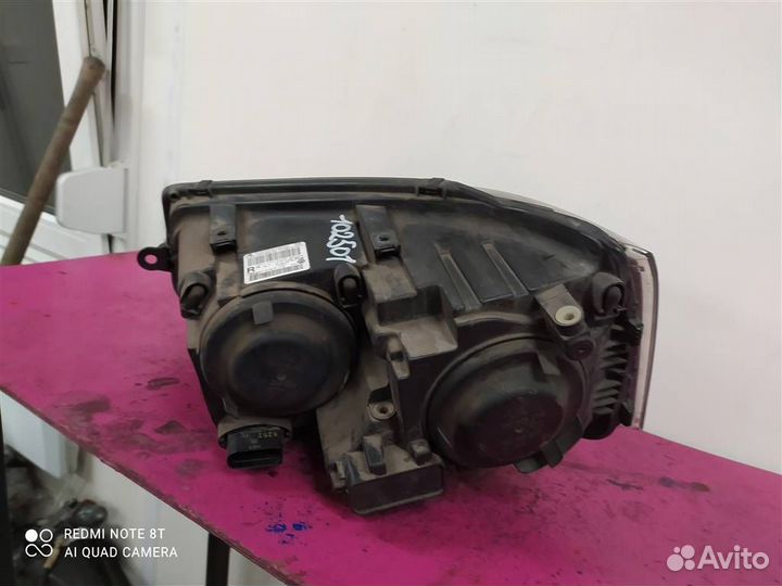 Фара правая VW Transporter T5 2010-2015 7E2941016F