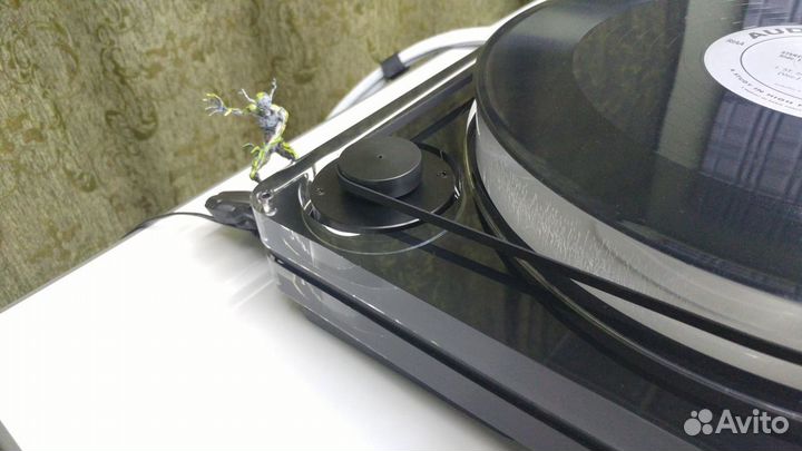 Виниловый проигрыватель Electrocompaniet ECG - 1
