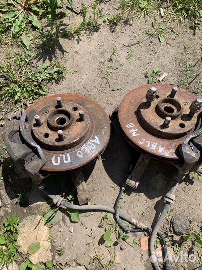 Кулак поворотный левый chevrolet aveo t 250