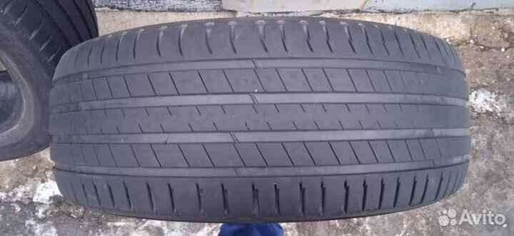 Michelin Latitude Sport 3 235/55 R19