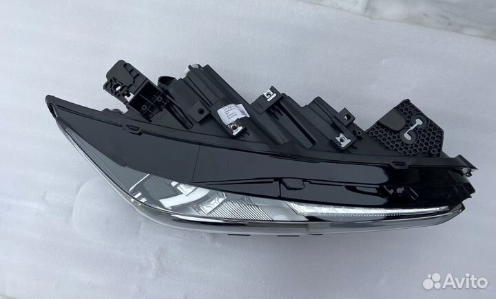 Фара правая changan uni k