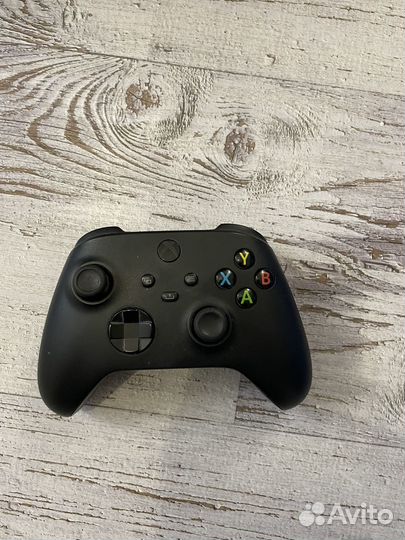 Xbox series x 2 геймпада, 1тб, полный комплект