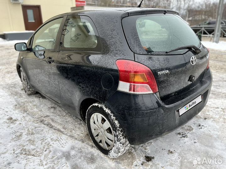 Toyota Yaris 1.0 МТ, 2009, 240 000 км