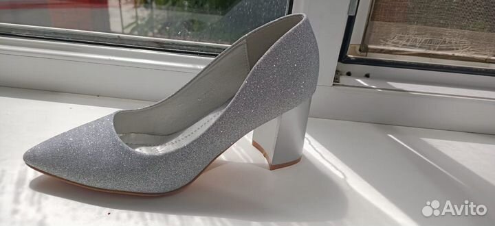 Продам туфли